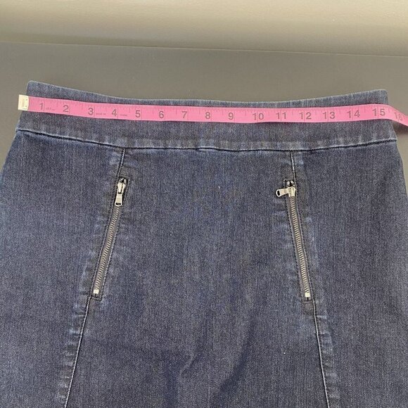 Ann Taylor Women's Denim Mini Skirt Size 4 Blue Dark Wash Zipper Detail A Line - Picture 6 of 8